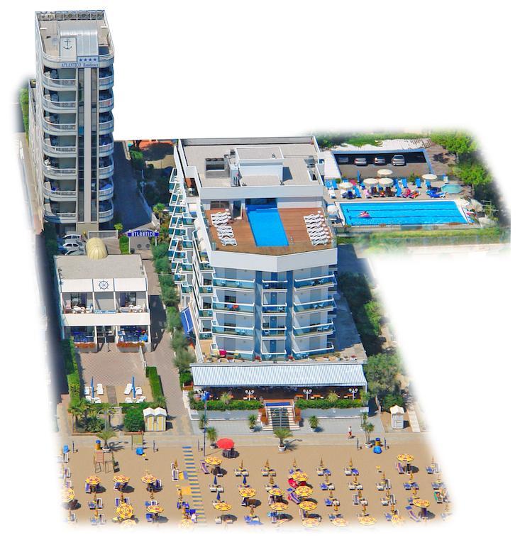 Residence Atlantico ลิโดดิเยโซโล ภายนอก รูปภาพ