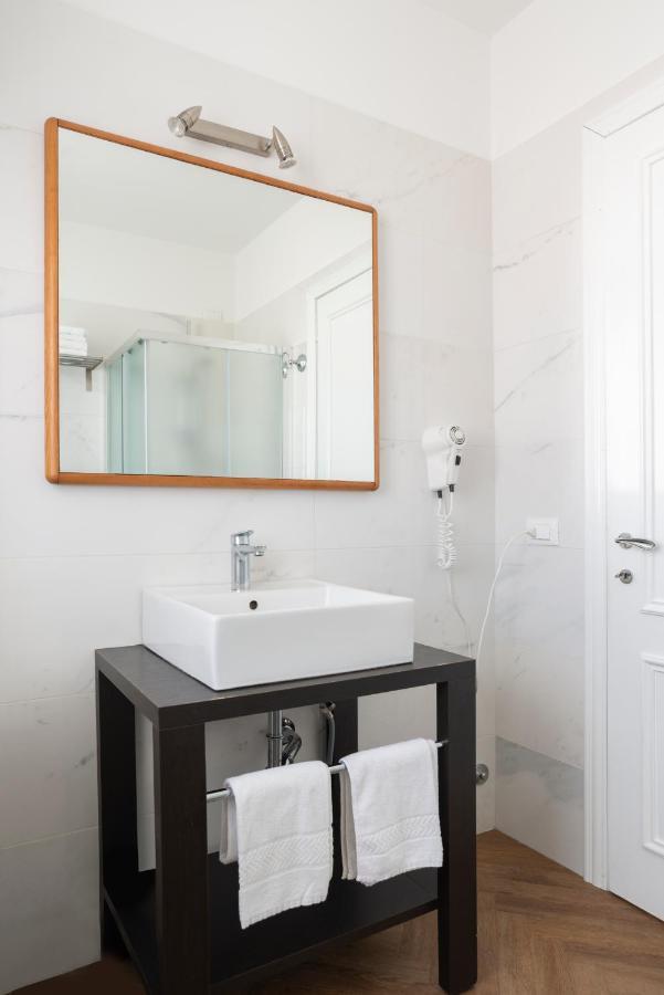 Residence Atlantico ลิโดดิเยโซโล ภายนอก รูปภาพ